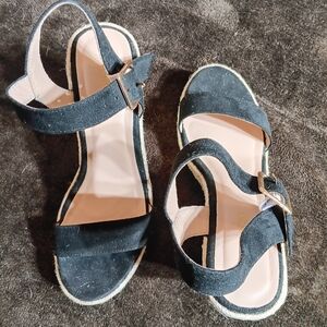 Elegant Black Sandals, Size 7